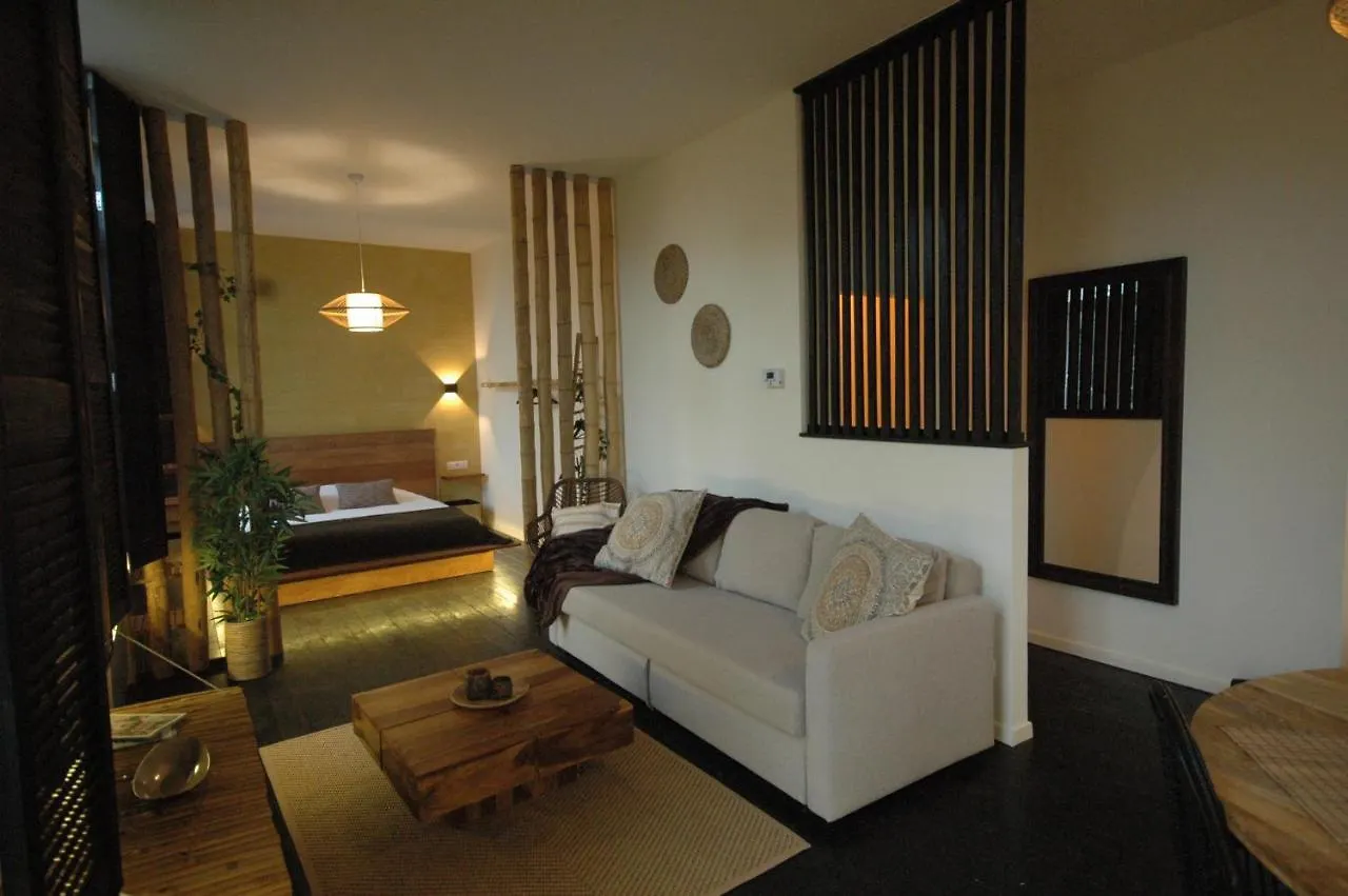 Sleep Inn Antwerp - Flats & Suites